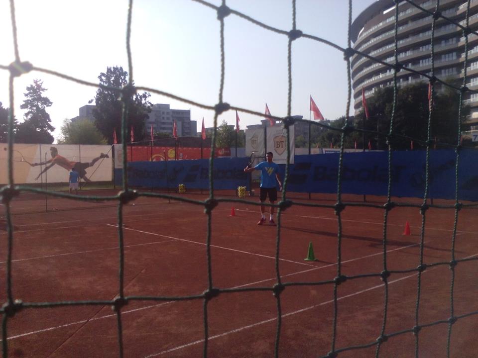 Jucători din Belgia și Canada, la proiectul ”Train Like a Pro” al lui Victor Hănescu