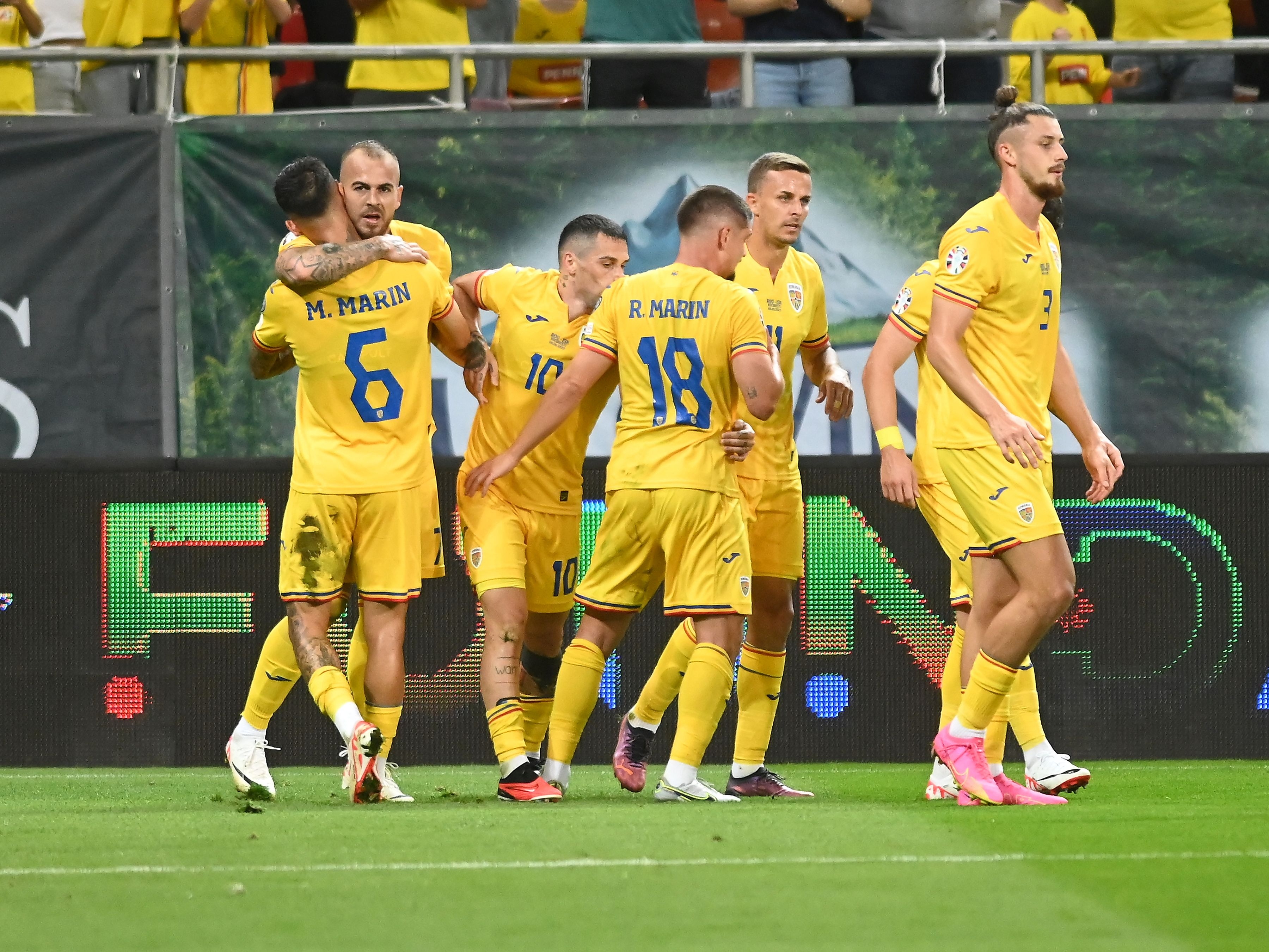 Mădălina Ghenea l-a căutat pe Google pe Radu Drăgușin: „Nu știam cine e”. Ce a spus despre fotbalistul transferat la Tottenham