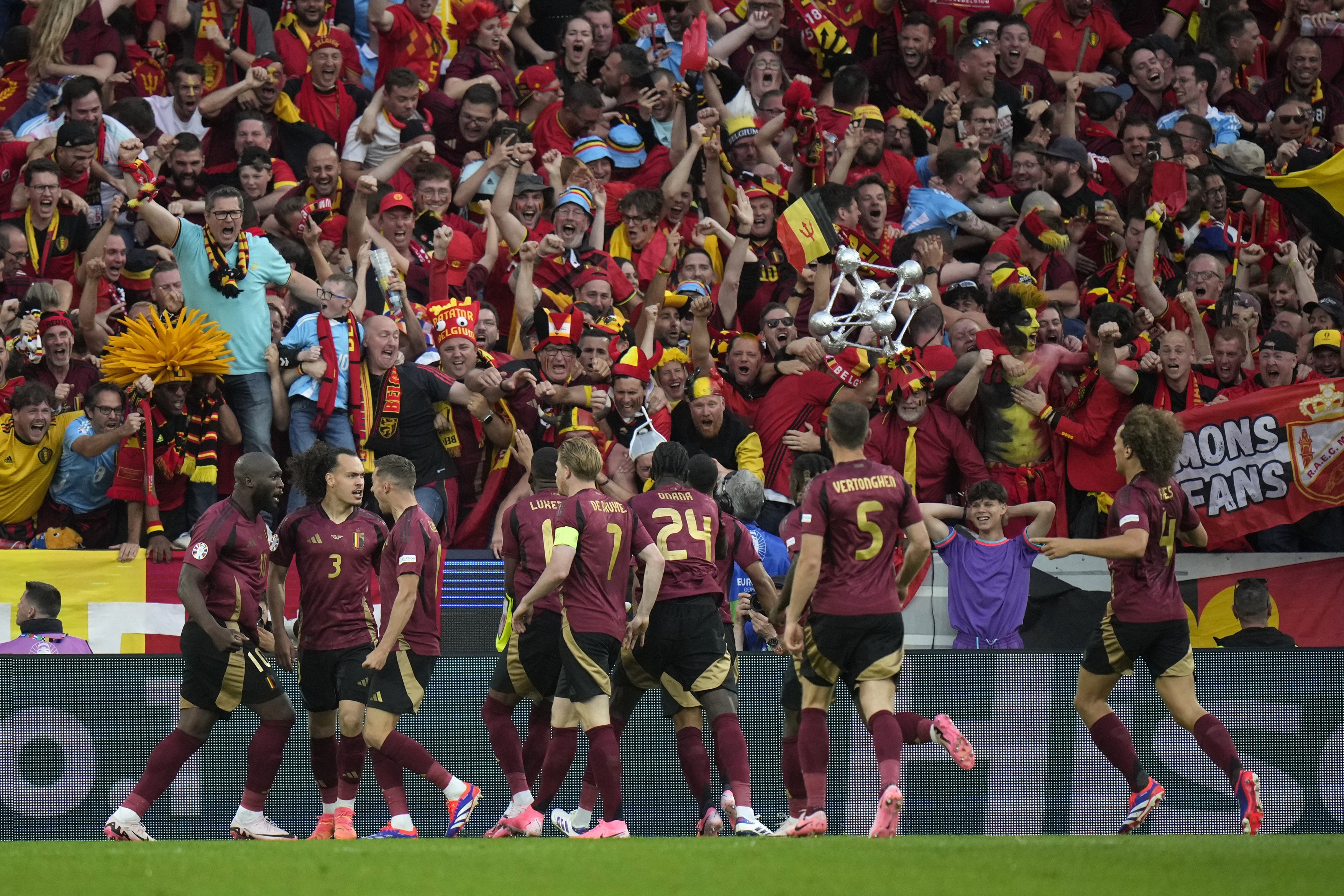 România, prima înfrângere la EURO 2024, 0-2 cu Belgia. Grupă de infarct pentru „tricolori”. Toate echipele au câte trei puncte. Ultima etapă va fi decisivă