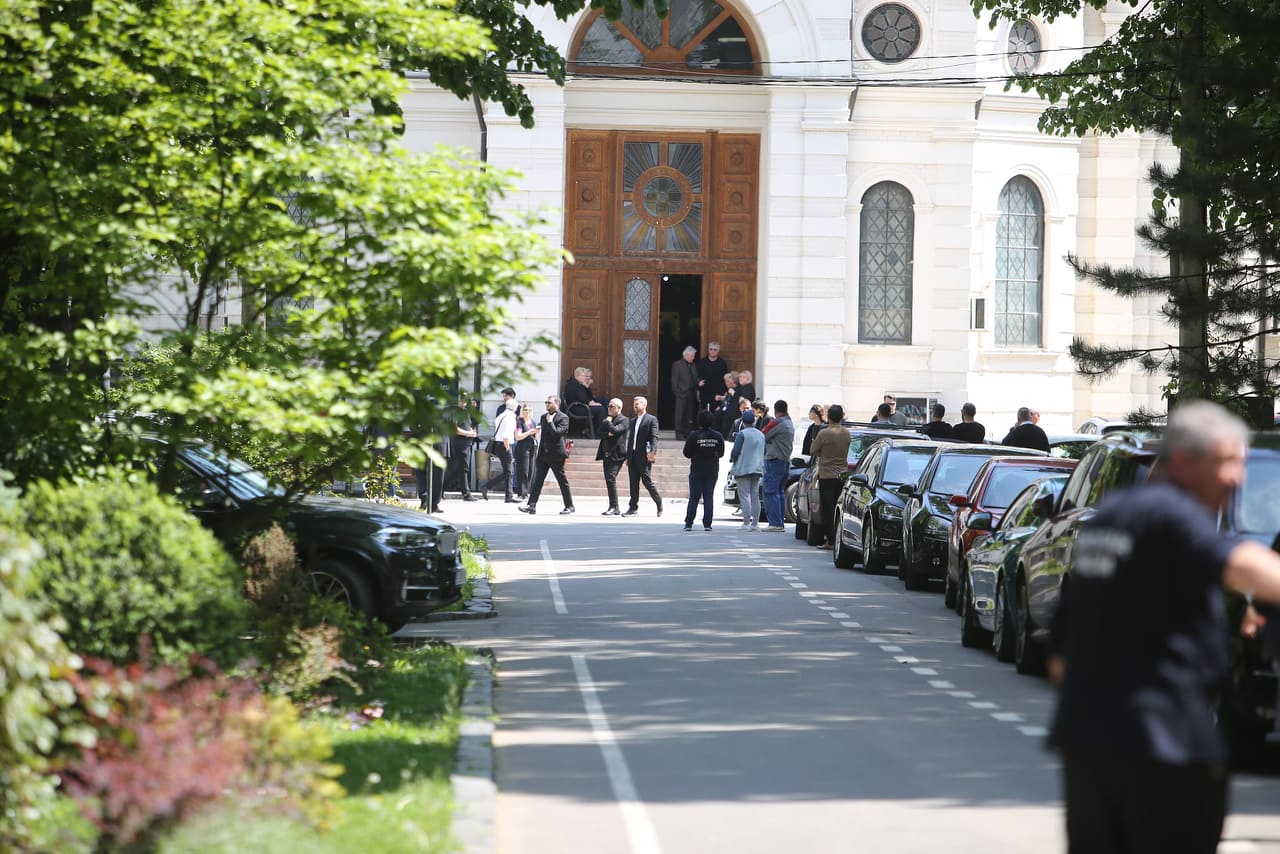 Alex Faur a fost înmormântat la Cimitirul Bellu | FOTO