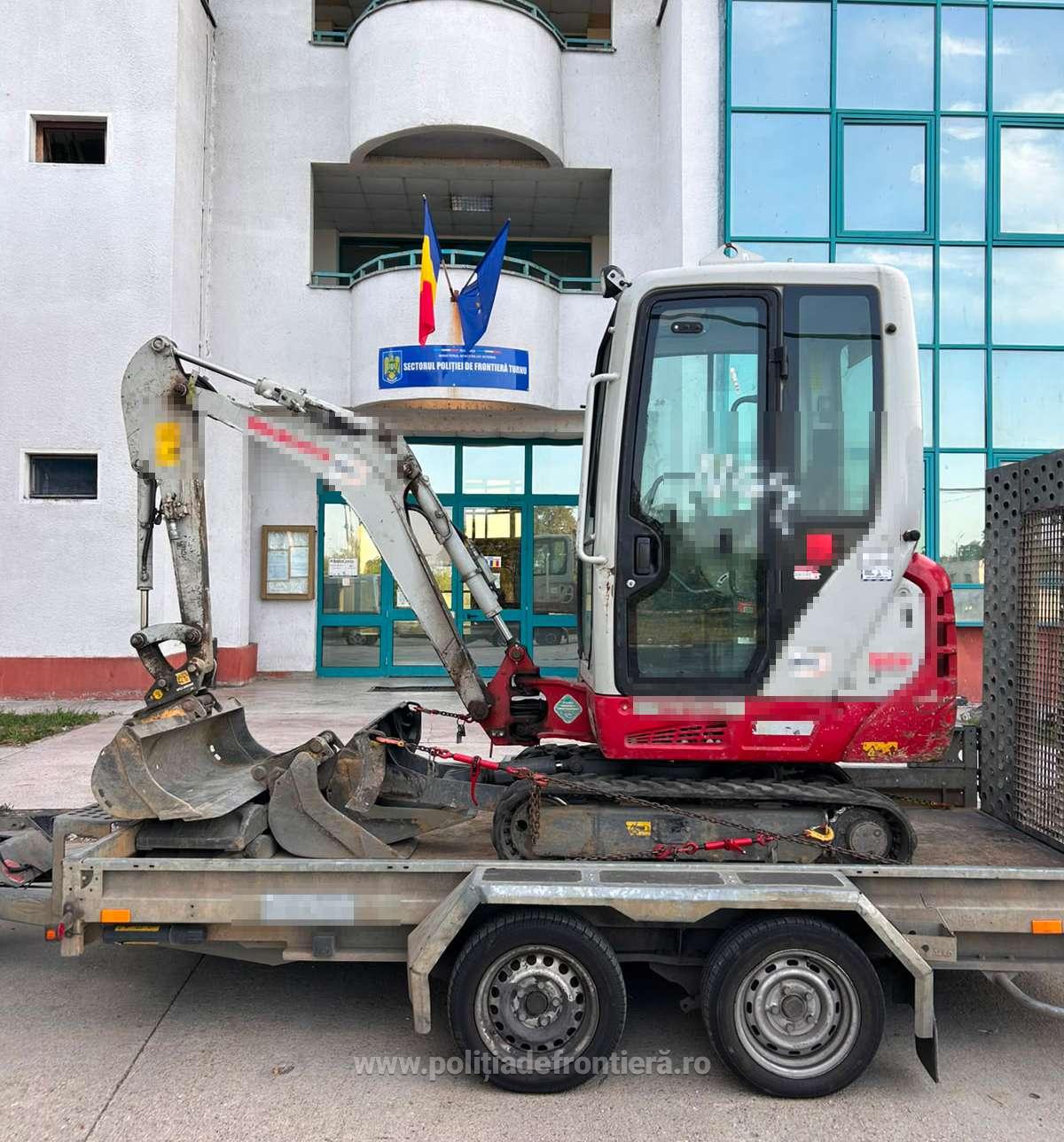 Un șofer român transporta un excavator de 26.000 de euro căutat de autoritățile din Belgia