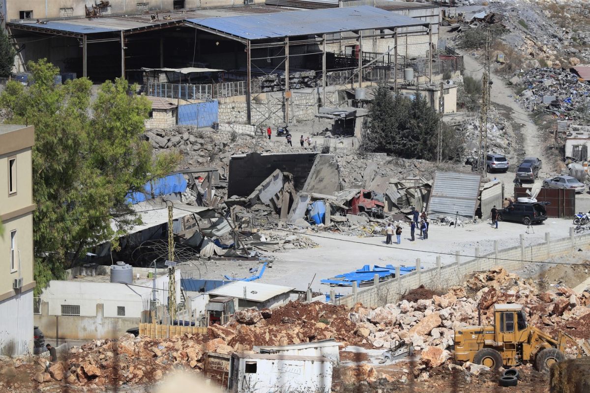 Israelul a atacat un oraș din sudul Libanului. Cel puțin zece oameni au murit