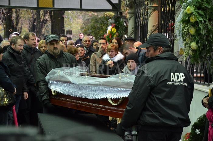 DOLIU. Neşu senior a fost înmormântat: "A avut un moment de cădere"