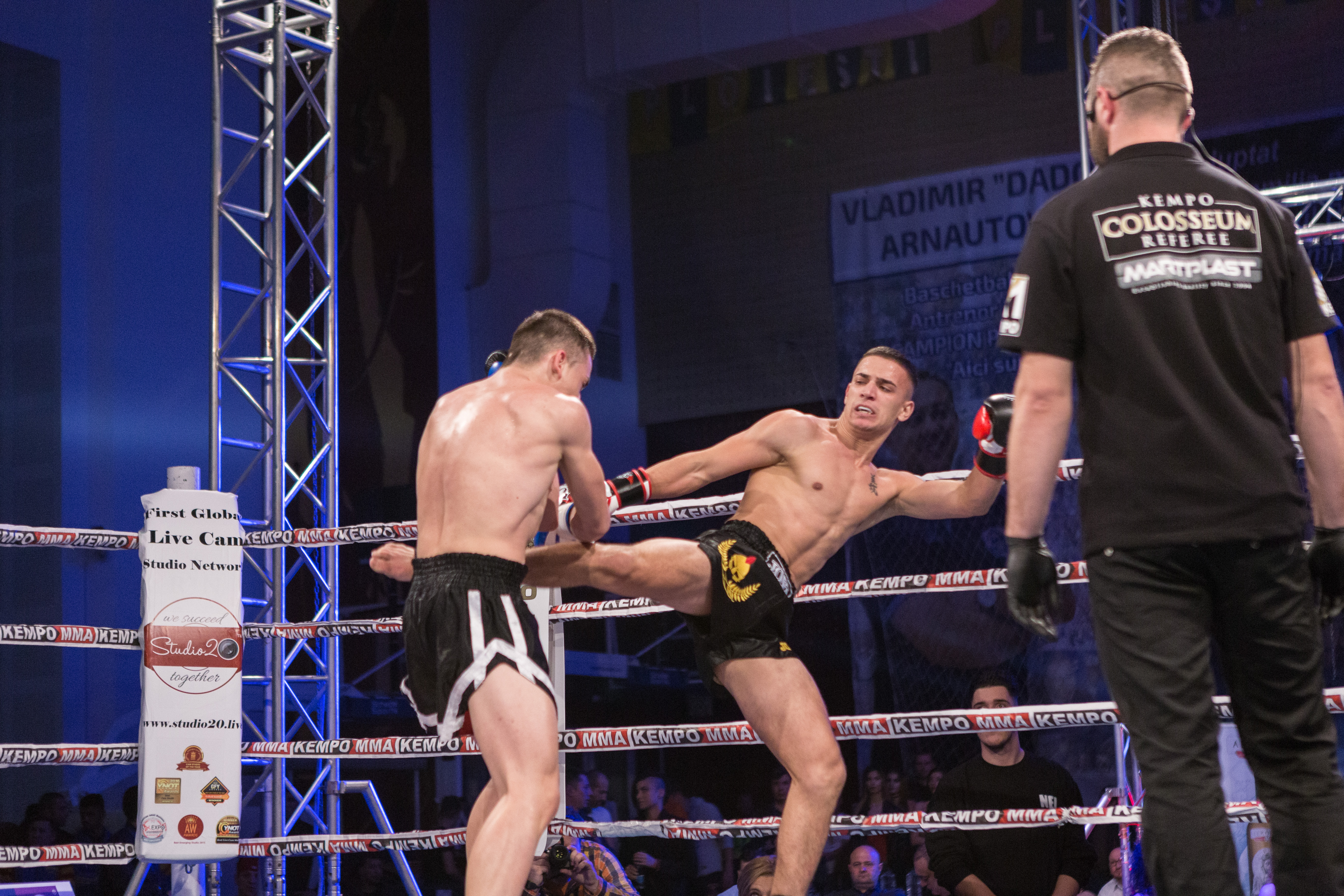 Kickboxing - Colosseum Tournament, Ploiești, 17 iunie. Un fan al Petrolului e kickboxer profesionist și are propria galerie