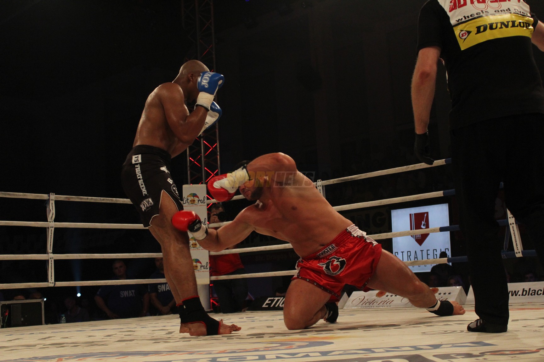 FOTO & VIDEO / Spaniolul Moises Baute a câștigat trofeul la Superkombat Constanța