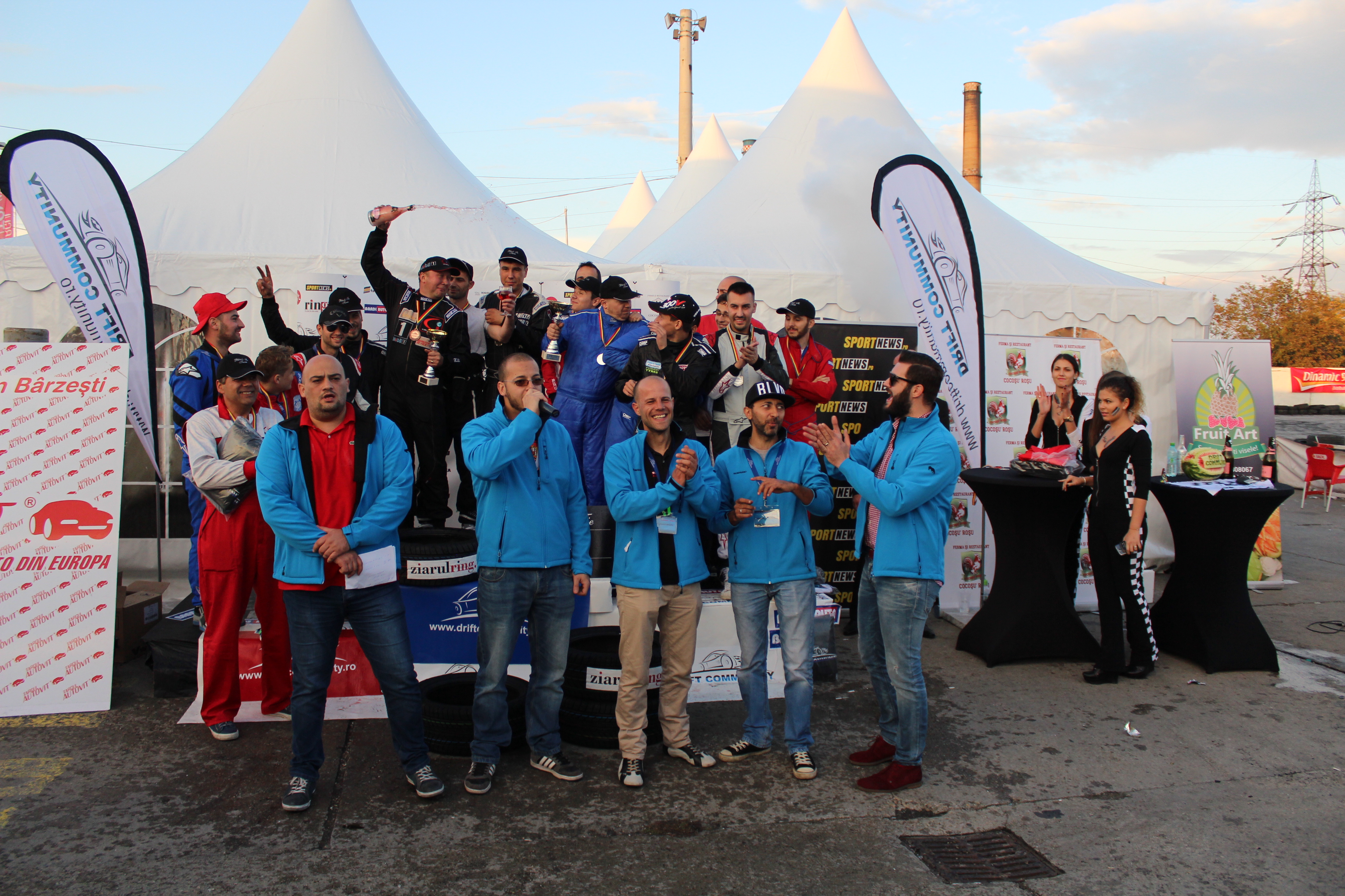 FOTO & VIDEO / Cei mai buni piloţi de drift s-au întrecut la primul Grand Prix organizat de Romanian Drift Community