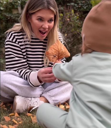 În timp ce Gina Pistol a anunțat că renunță la televiziune, Smiley se bucură de succes: „Muzica este o poveste care nu se termină niciodată”