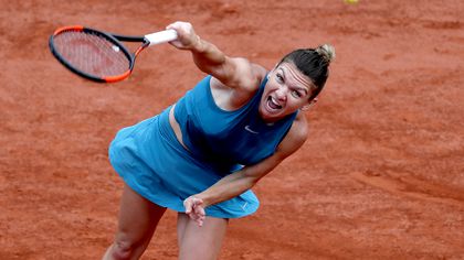 Cătălin Botezatu a comentat ținuta Simonei Halep de la Roland Garros. "Suntem obișnuiți ca tenismenele să poarte fuste scurte, însă la Halep..." | FOTO