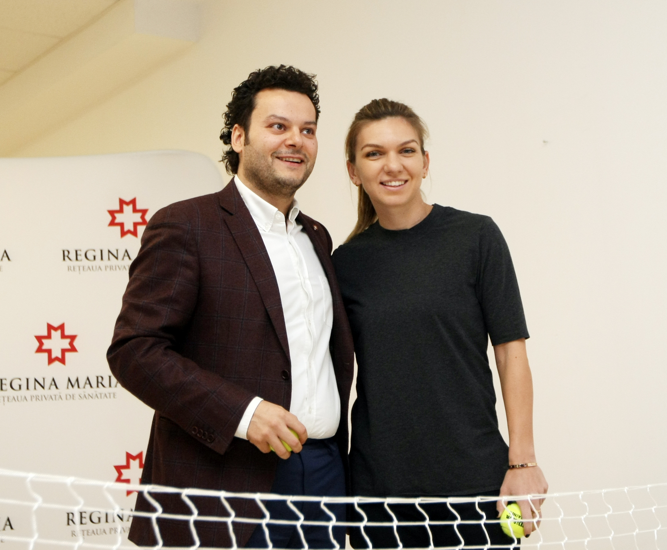 Simona Halep nu suflă în fața lui Ion Țiriac: ”Nu mă antrenez cât ar trebui”! Își oblojește rănile și fuge cu Costa peste hotare / GALERIE FOTO