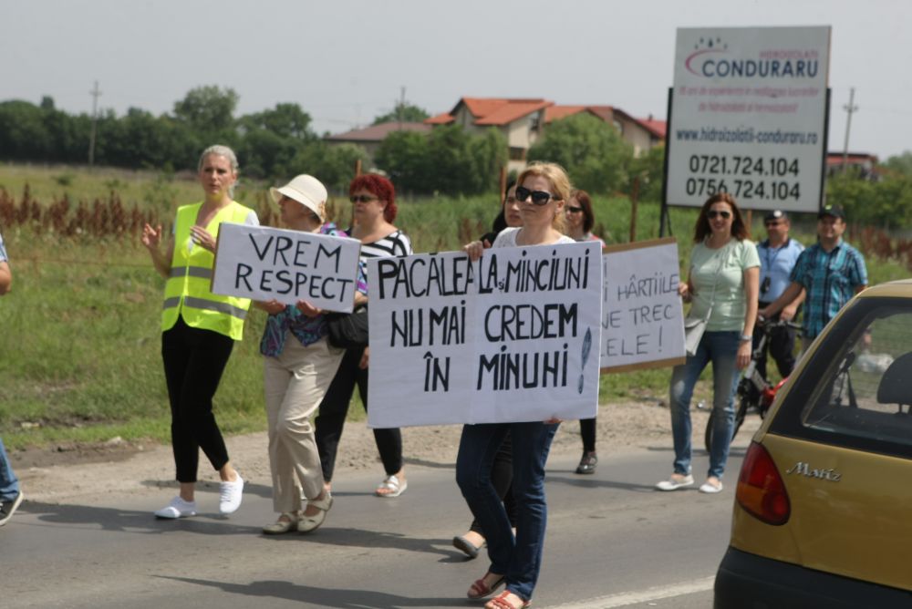 FOTO/ Protest în Prelungirea Ghencea. Este a 10-a acțiune de protest din ultimii 5 ani