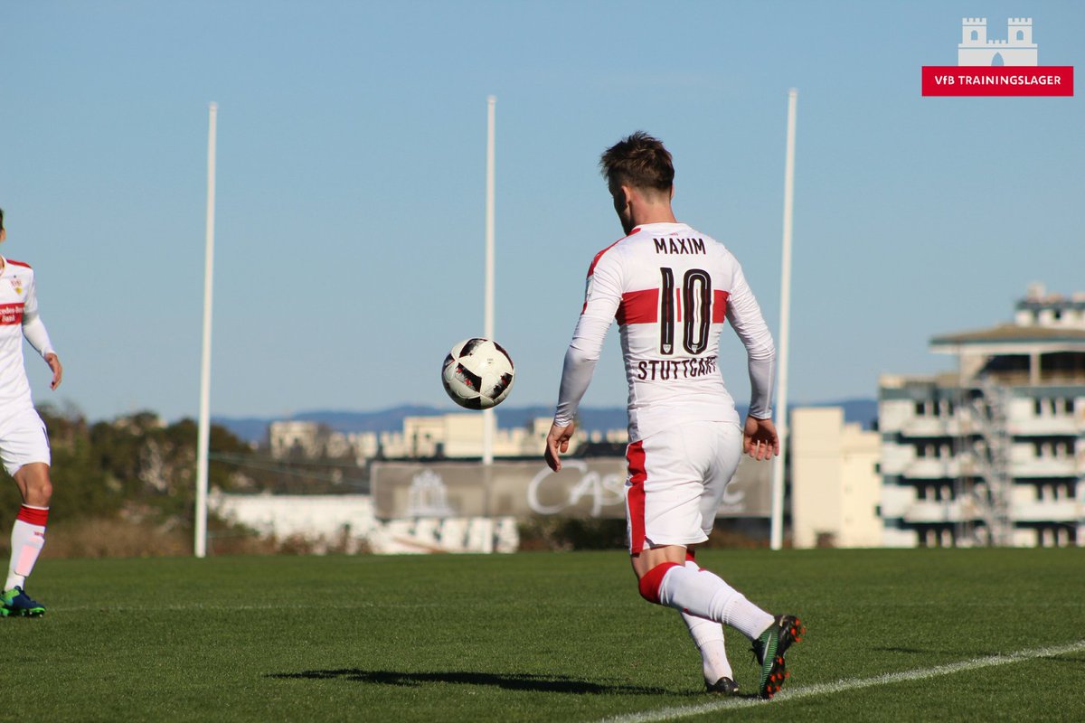 Alexandru Maxim face pe cameramanul în cantonamentul lui VfB Stuttgart. Tricolorul, titular în amicalul cu Duisburg | GALERIE FOTO