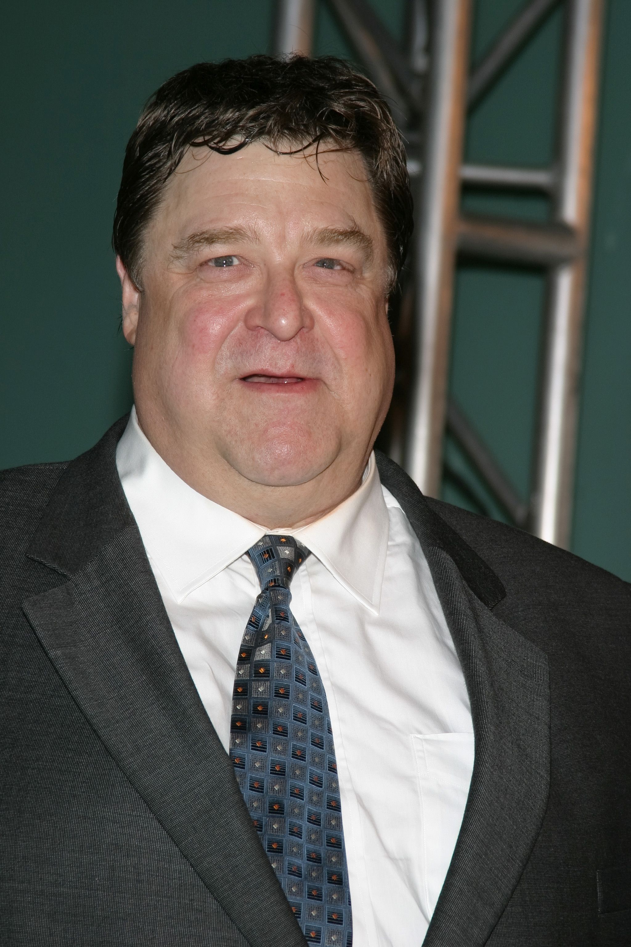 Dieta cu care John Goodman a slăbit 90 de kilograme. Actorul a ajuns de nerecunoscut