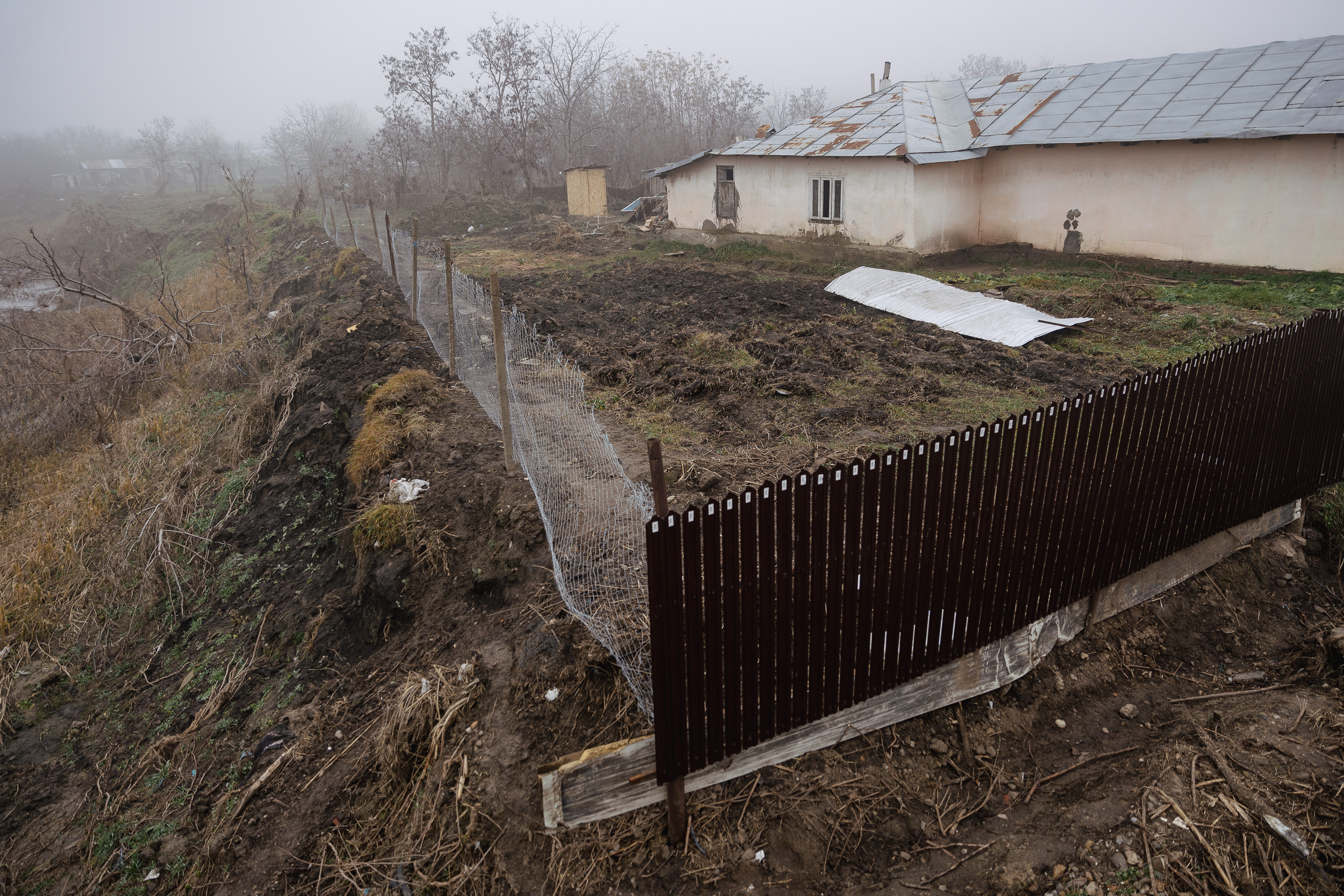 Ce-și doresc de sărbători oamenii sinistrați după inundațiile din județul Galați: „Sănătate. Un loc unde să punem capul pe pernă”