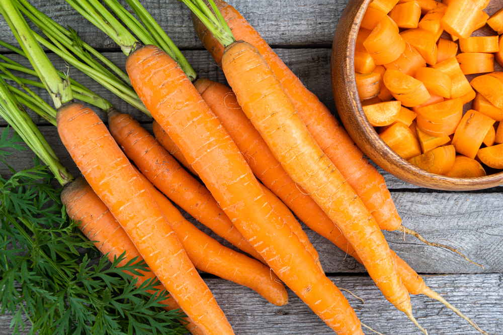 Morcovi - când se cultivă, ce beneficii au și care sunt cele mai bune rețete culinare cu morcovi