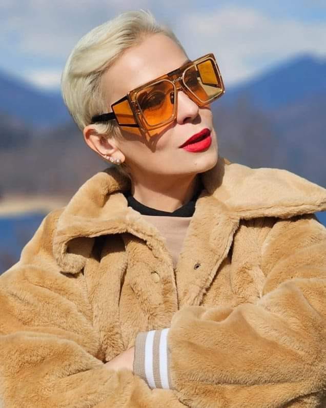 Monica Anghel a semnat un contract cu Pro TV. În ce producții va apărea cântăreața: „Am o secvență, un personaj”