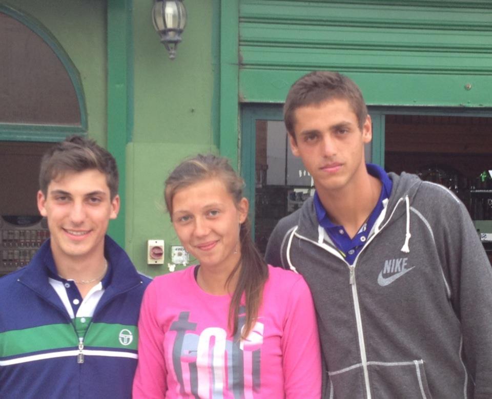 Un mare talent al tenisului tricolor se stinge în Cipru: ”Caut sponsor, pentru a-mi realiza visul!”. Raluca Șerban a intrat pe mâna antrenorului care l-a făcut mare pe Baghdatis. Sportiva este valoroasă, dar și frumoasă / GALERIE FOTO