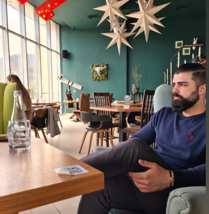 Reacția lui Ali Habron, ispita de la „Insula iubirii”, după ce a aflat că Teodora Marcu a murit împușcată: „Sunt complet șocat”