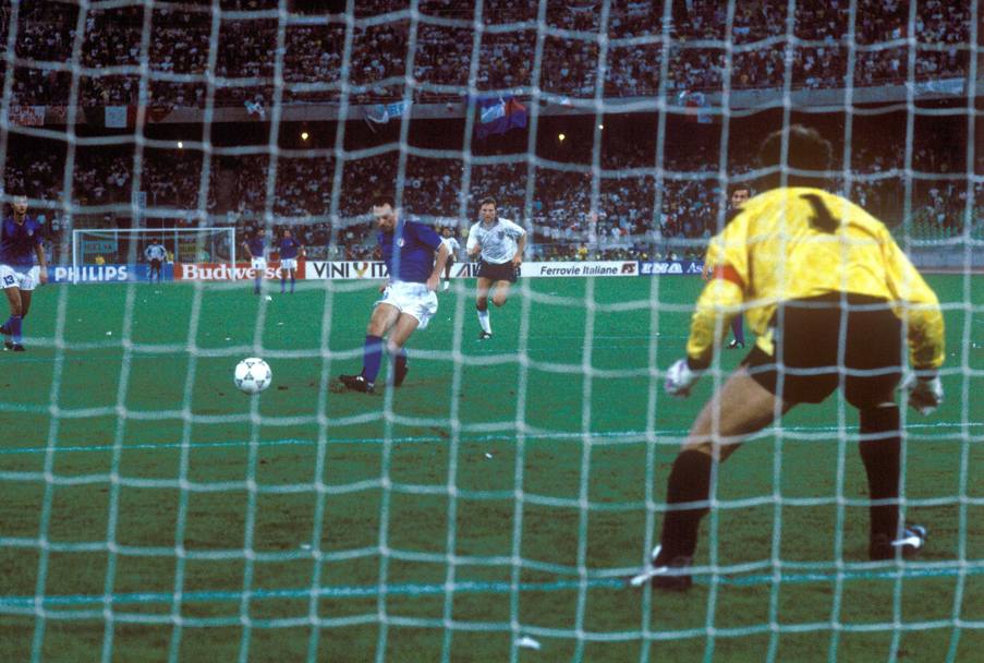 FOTO&VIDEO / Salvatore ”Toto” Schillaci arată senzațional la 50 de ani!