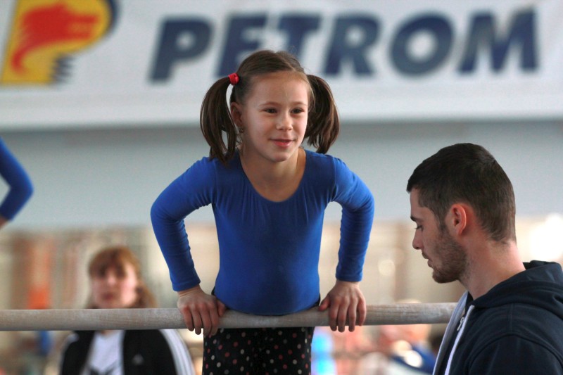 O zi din viața unor gimnaste: cu cântec spre sală, înainte! (EPISODUL 2) / FOTO&VIDEO