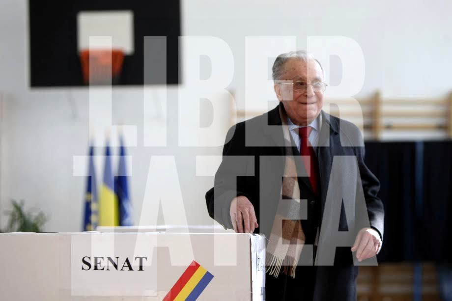 Atunci și Acum: Ion Iliescu, primul președinte al României democratice, care a ajuns să fie cercetat în dosarul Revoluției