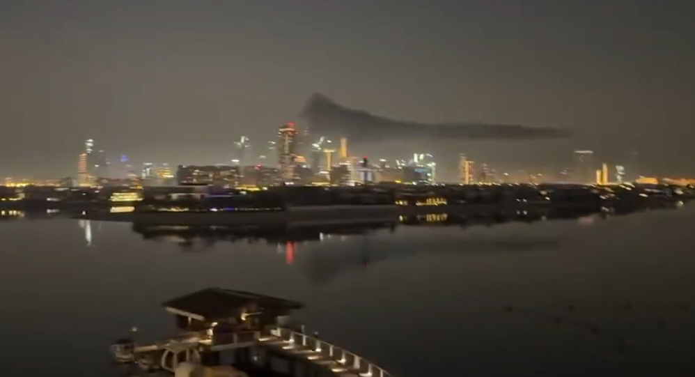 Menekülés a pokolból: gyalog ment Dubajból Ománba egy a magyar család, hogy hazajussanak