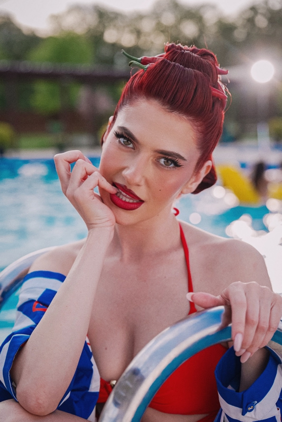 Imagini cu Lidia Buble la piscină: „Vibe jucăuș”. Anunțul făcut de artistă: „Numa’ bună de iubit”