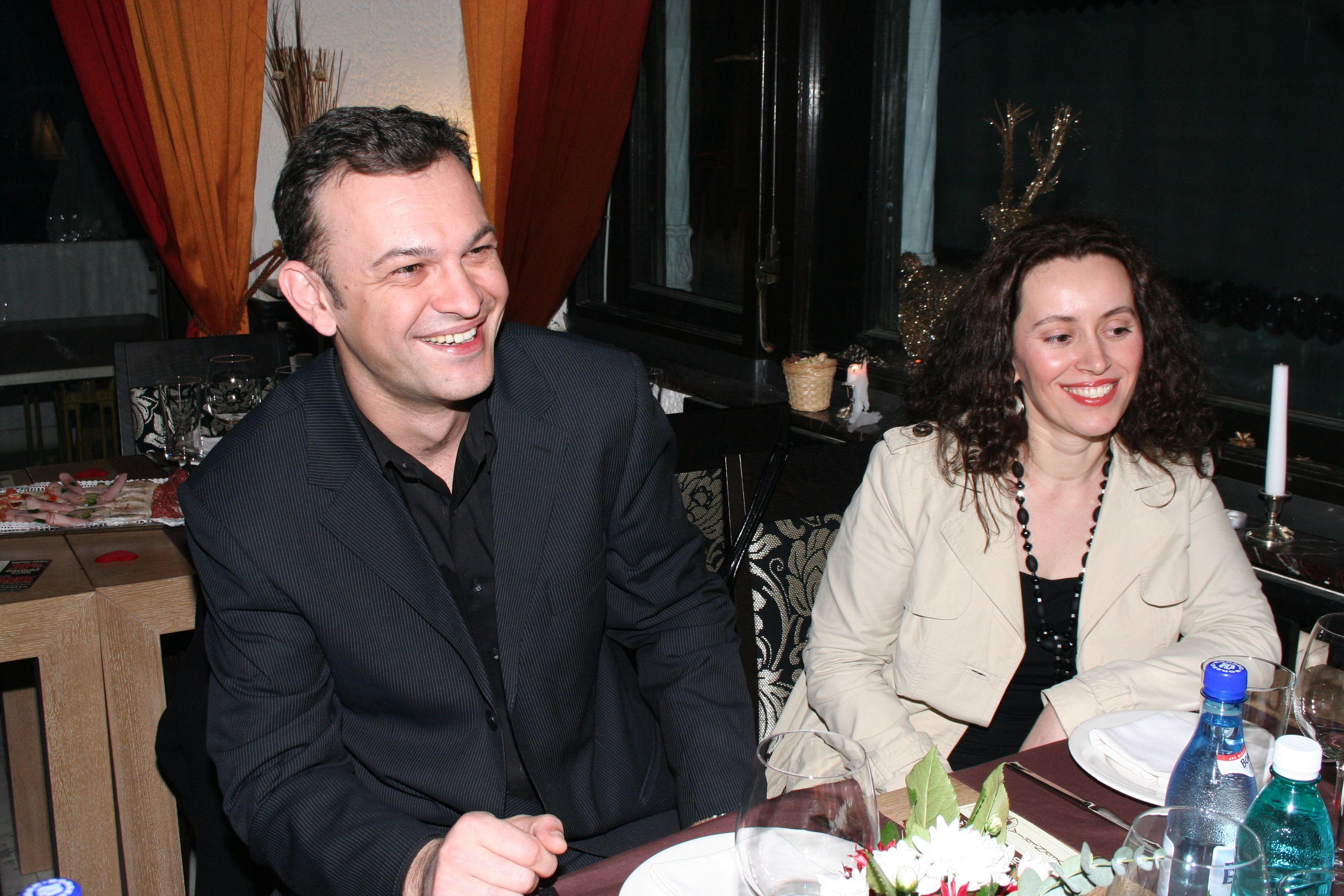 RÂZI CU LACRIMI! Topul celor mai tari parodii despre oamenii din fotbalul românesc / FOTO&VIDEO
