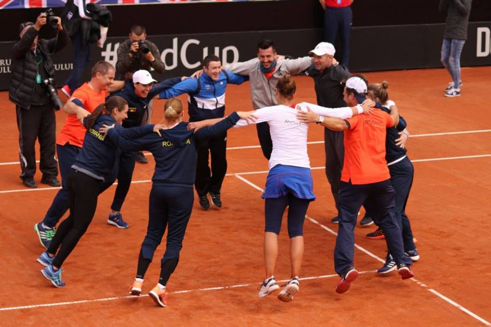 Fed Cup. România - Marea Britanie 3-2. Am rămas în Grupa Mondială II. După scandalul cu Ilie Năstase, plângăcioasa Konta a fost umilită de Halep: Don′t cry, Konta! | LIVEBLOG&VIDEO
