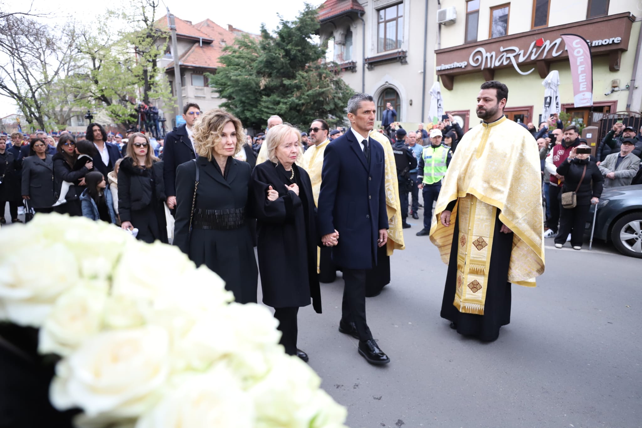 Mircea Lucescu, condus pe ultimul drum. A fost înmormântat la Cimitirul Bellu