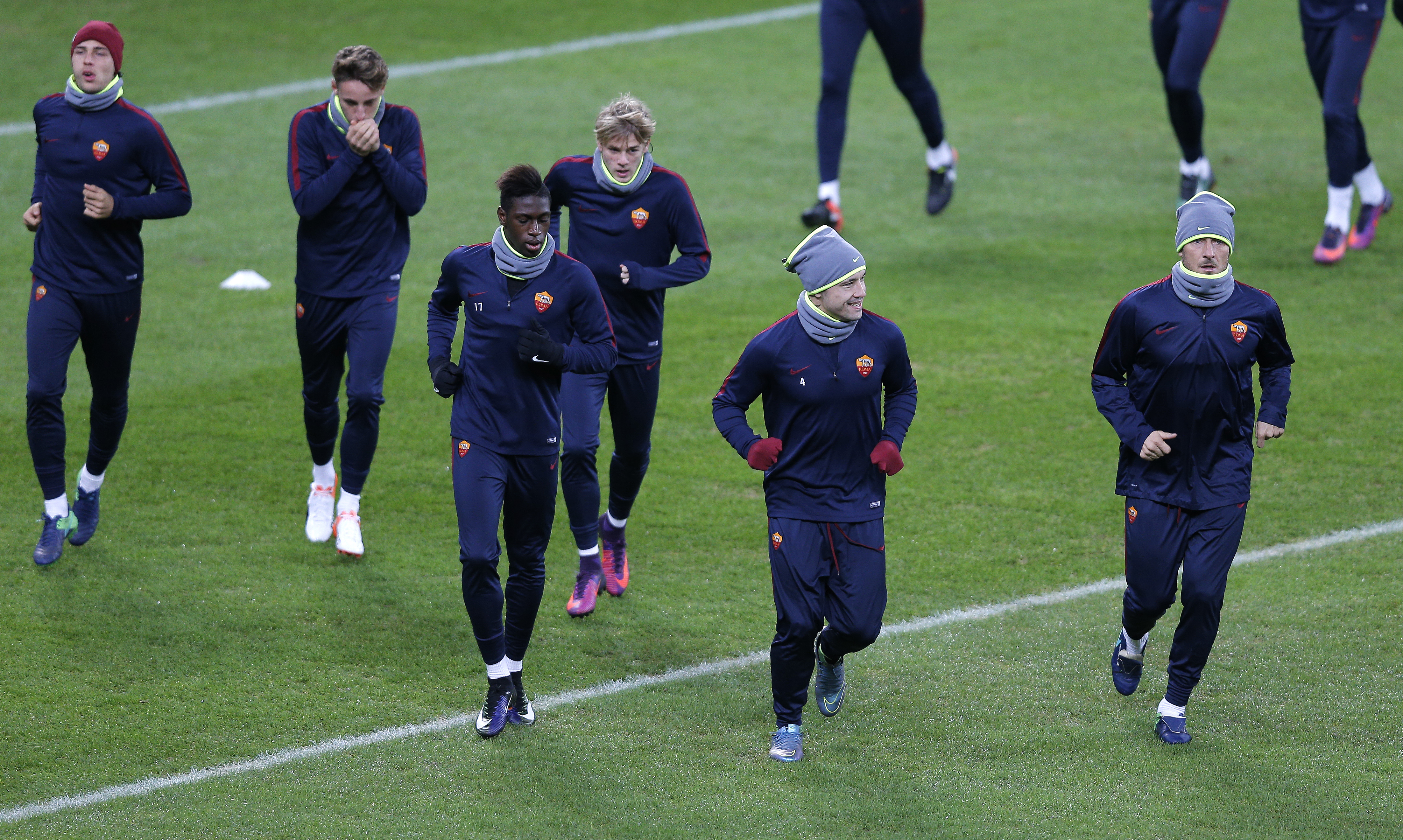 Liga Europa. Astra - AS Roma (joi, ora 20.00). Italienii s-au antrenat pe Arena Naţională / FOTO