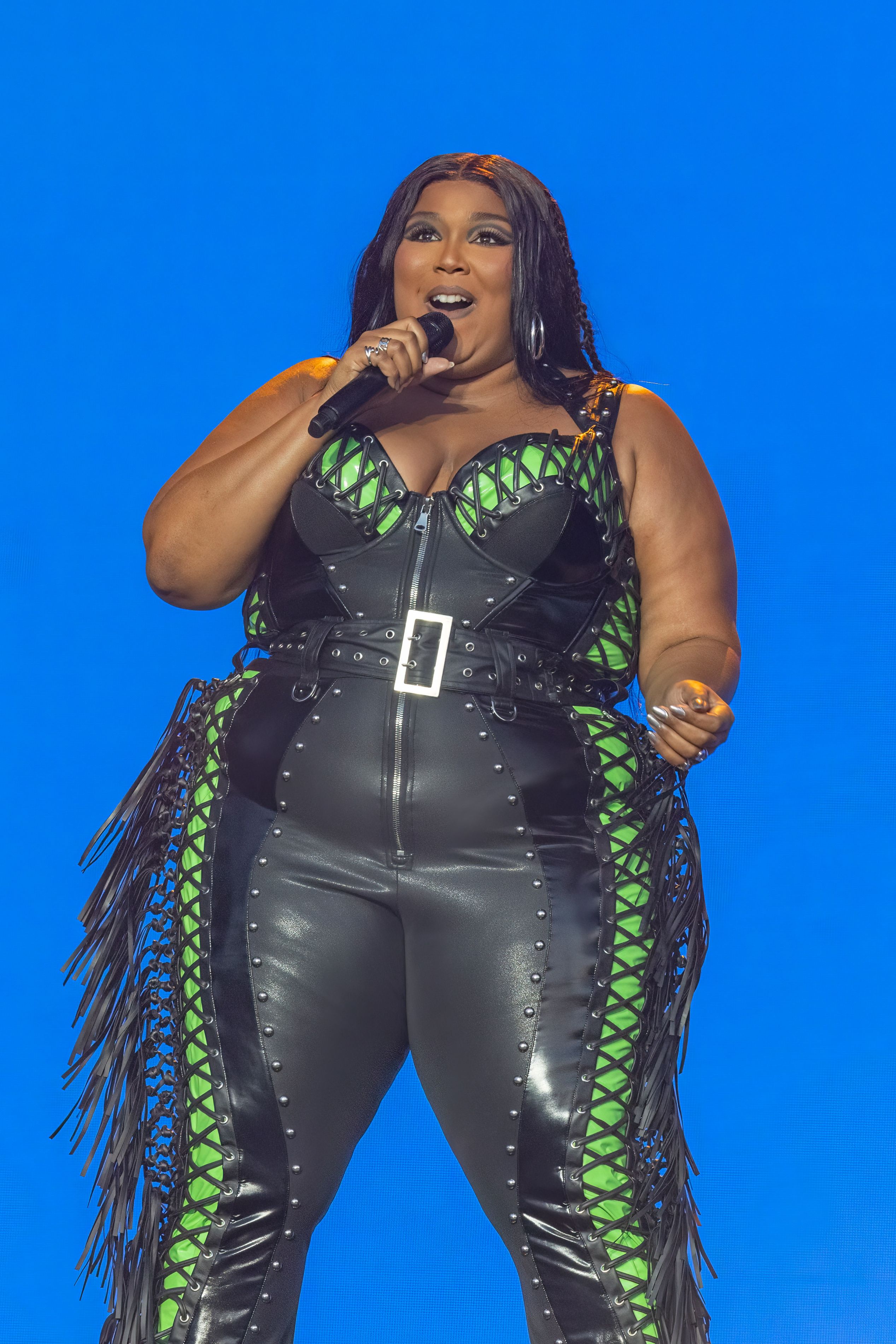 Lizzo, acuzată de fostele ei dansatoare de hărţuire sexuală și body shaming. Cântăreața a fost dată în judecată