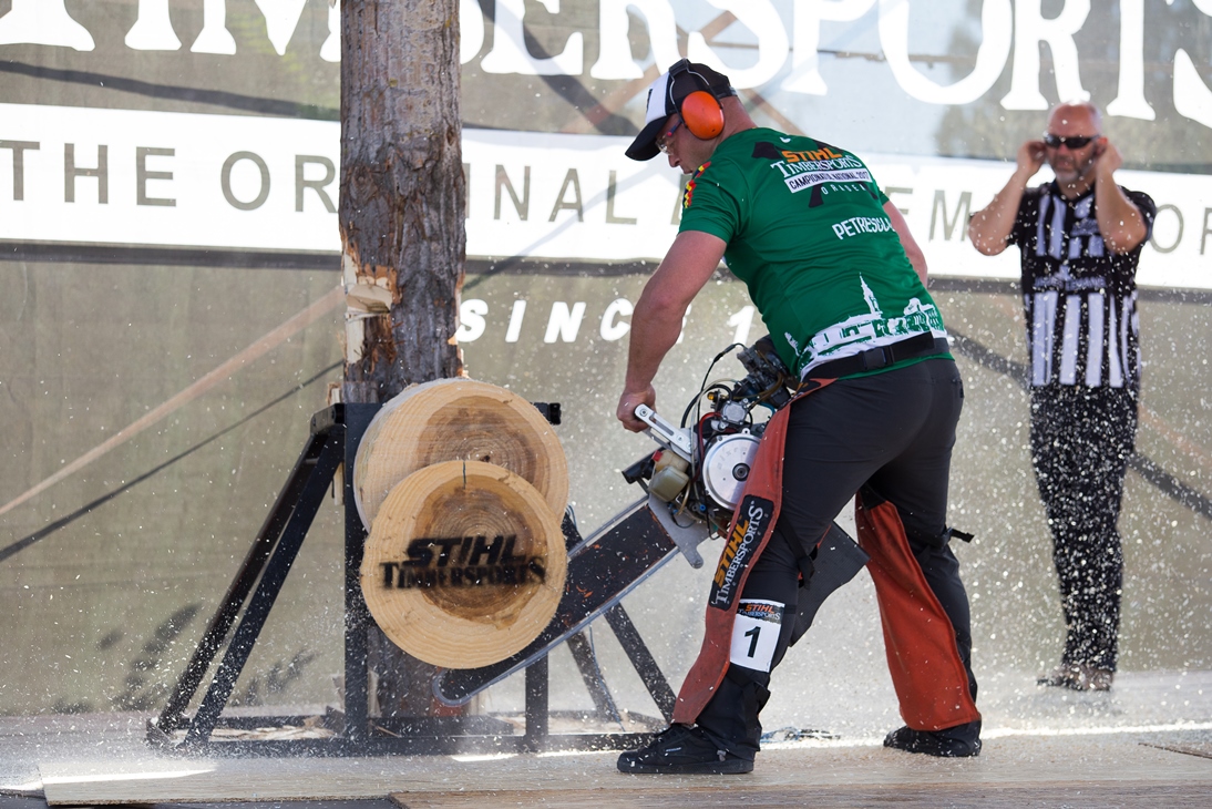 UPDATE: România, locul 13 la Campionatul Mondial al tăietorilor de lemne 2017 din Norvegia. A participat și Dan Petrescu | FOTO