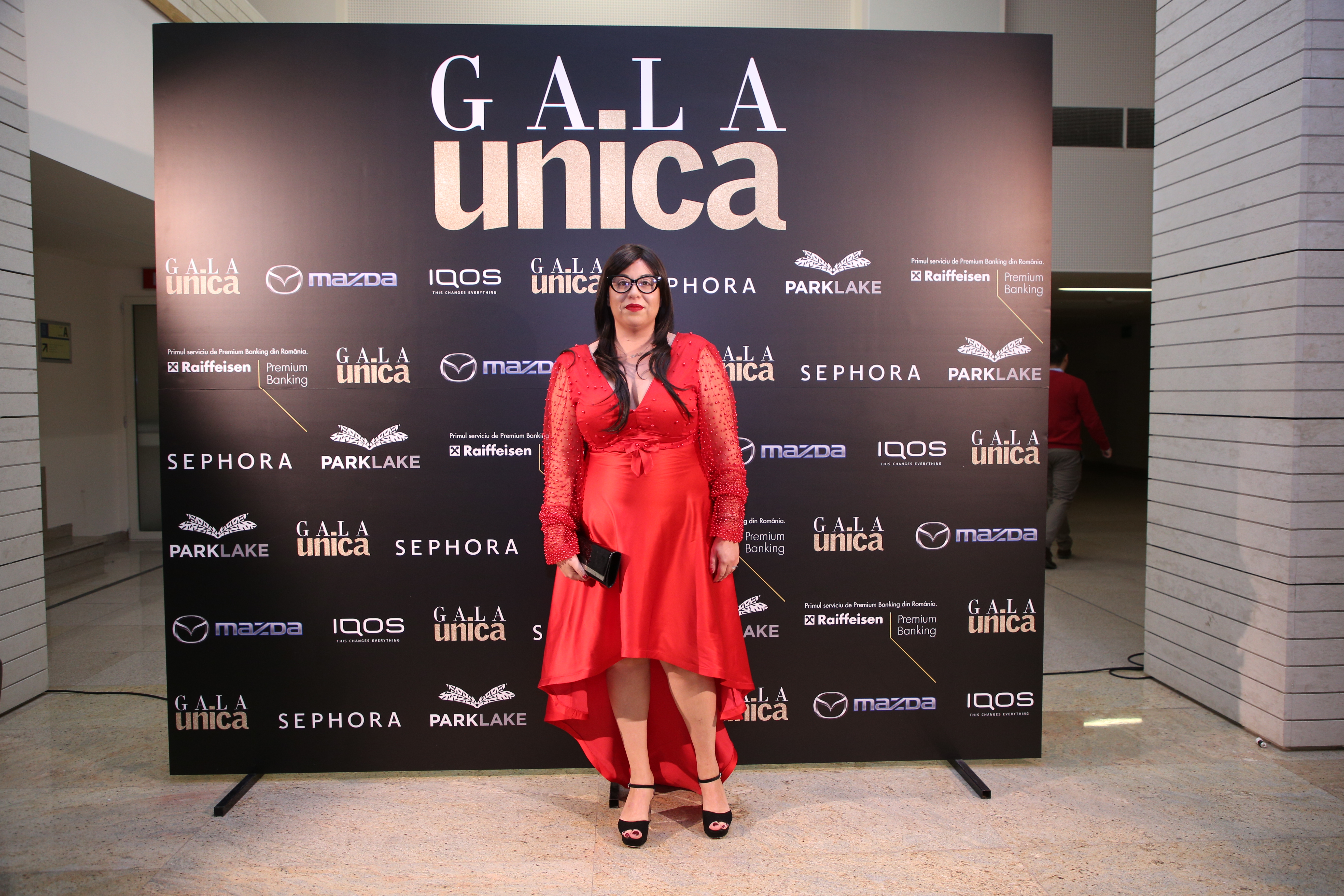 FOTO EXCLUSIV/ Gala Unica 2017. Vedetele au reinterpretat dress-code-ul. Au optat pentru o ținută „all red”