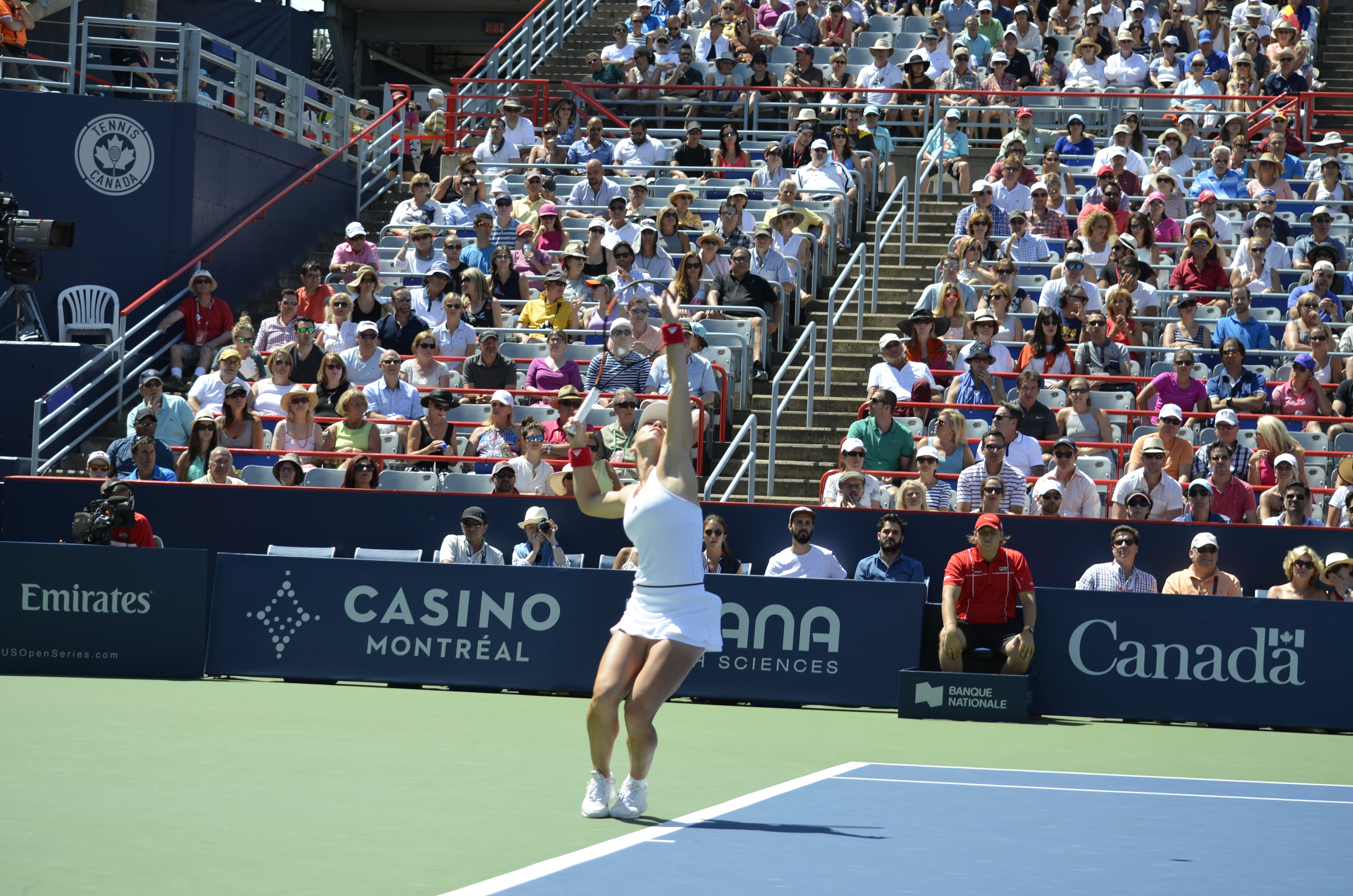 Ce regal la Montreal! Simona Halep a câștigat turneul de simplu, a 14-a a victorie a carierei. Imaginile succesului | FOTO