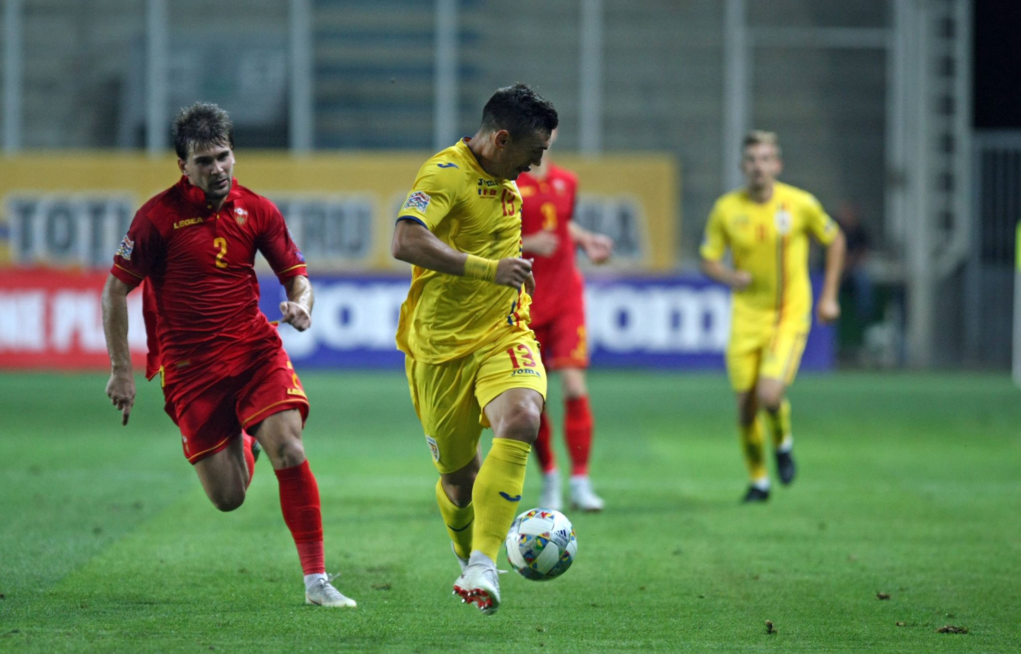 România - Muntenegru, în Liga Națiunilor la fotbal: 0-0. Pas cu stângul la debutul în noua competiție. Dacă pierd și la Belgrad, tricolorii ar putea spune deja adio calificării | GALERIE FOTO