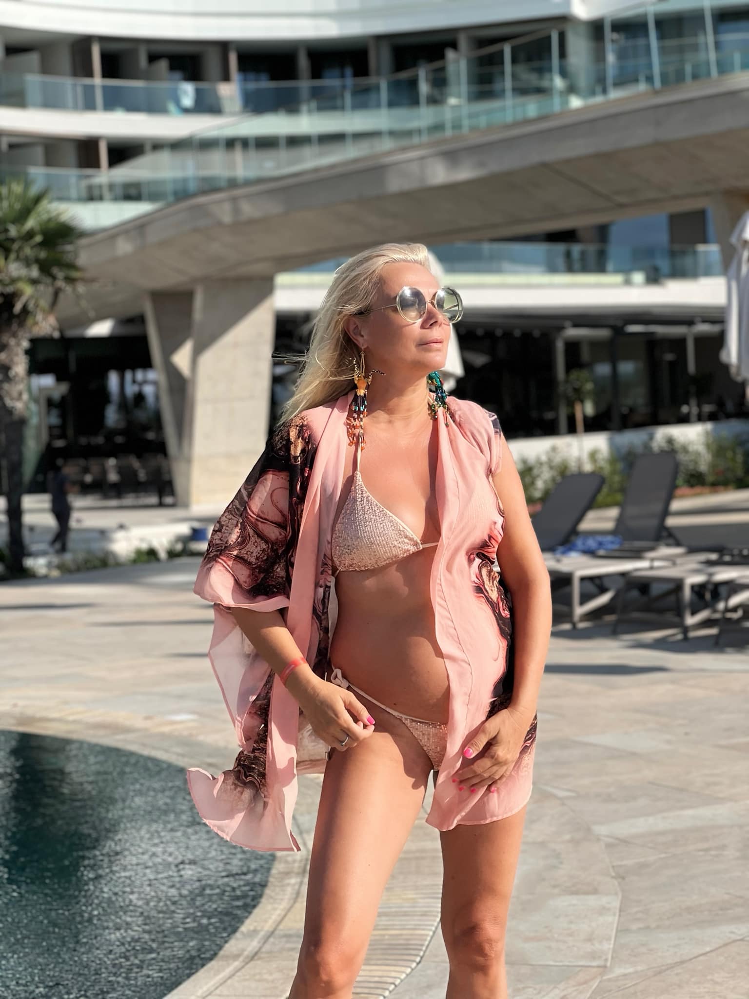 Cum a reacționat Dana Săvuică atunci când i s-a propus să pozeze în revista Playboy. Se întâmpla în 1999, când vedeta avea o agenție de modele