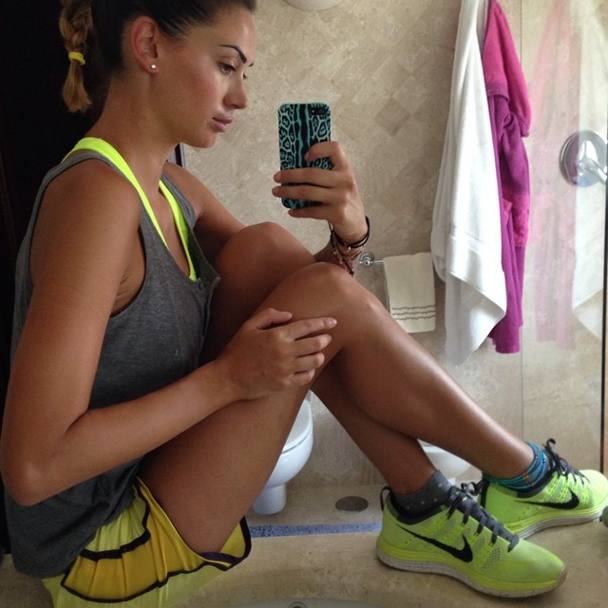 GALERIE FOTO / Melissa Satta, femeia fatală a Italiei: ^”Știu cum să înnebunesc un bărbat!”