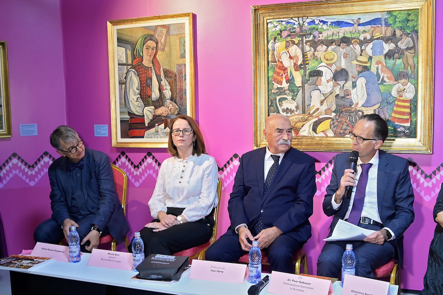 Art Safari Stars Edition continuă cu 2 staruri noi: culorile vii ale Maramureșului întâlnesc Modernismul german în inima Bucureștiului