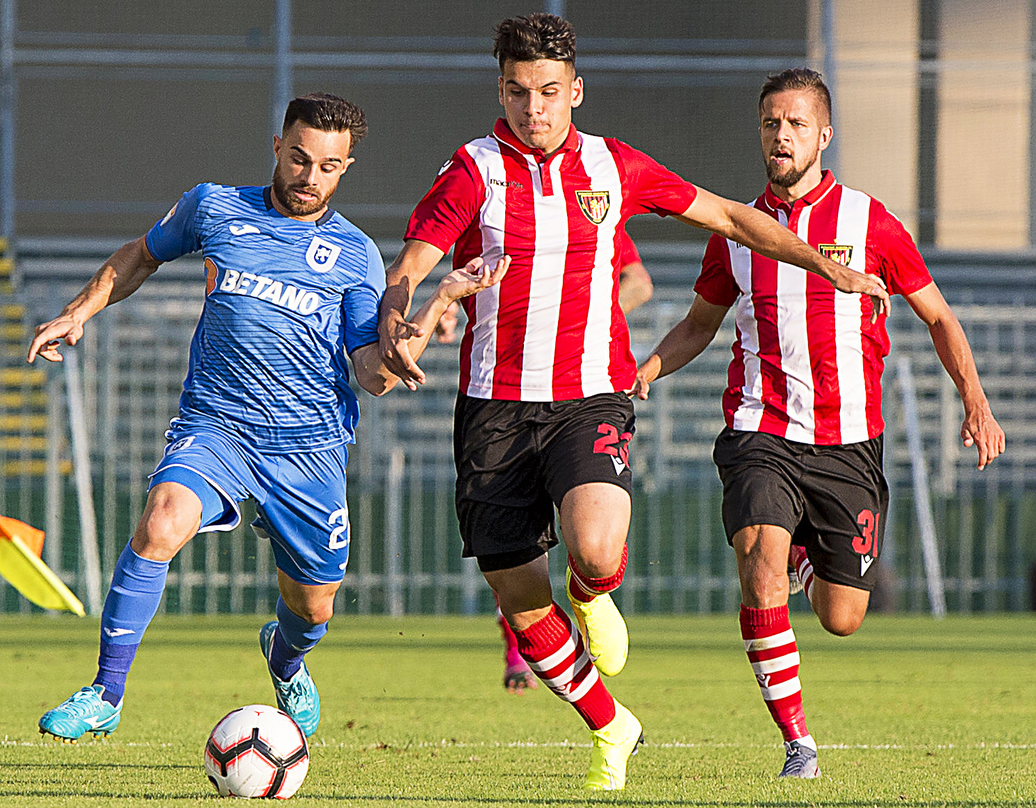 Honved Budapesta - Universitatea Craiova 0-0, în turul 2 preliminar Europa League. Calificarea se decide în Bănie