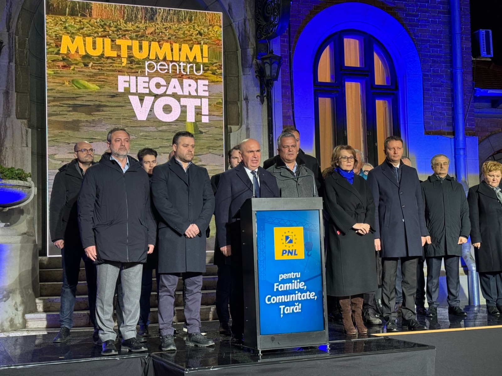 Cine este Adrian Veștea, noul premier desemnat. Fostul primar la Râșnov a condus CJ Brașov și are o casă de 570 mp
