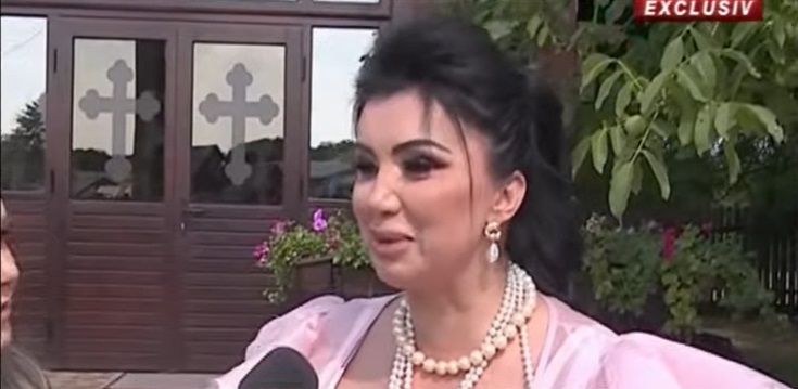 Cum s-au cunoscut, de fapt, Adriana Bahmuțeanu și logodnicul George: „Nu știu dacă m-am îndrăgostit, îmi plăcea să vorbesc cu el”. Culisele primei întâlniri