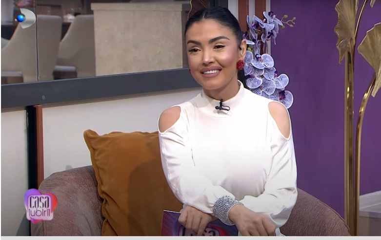 Andreea Mantea a apărut cu fața umflată la „Casa Iubirii”, emisiunea pe care o prezintă la Kanal D. „Am primit foarte multe mesaje. Tremur de durere”