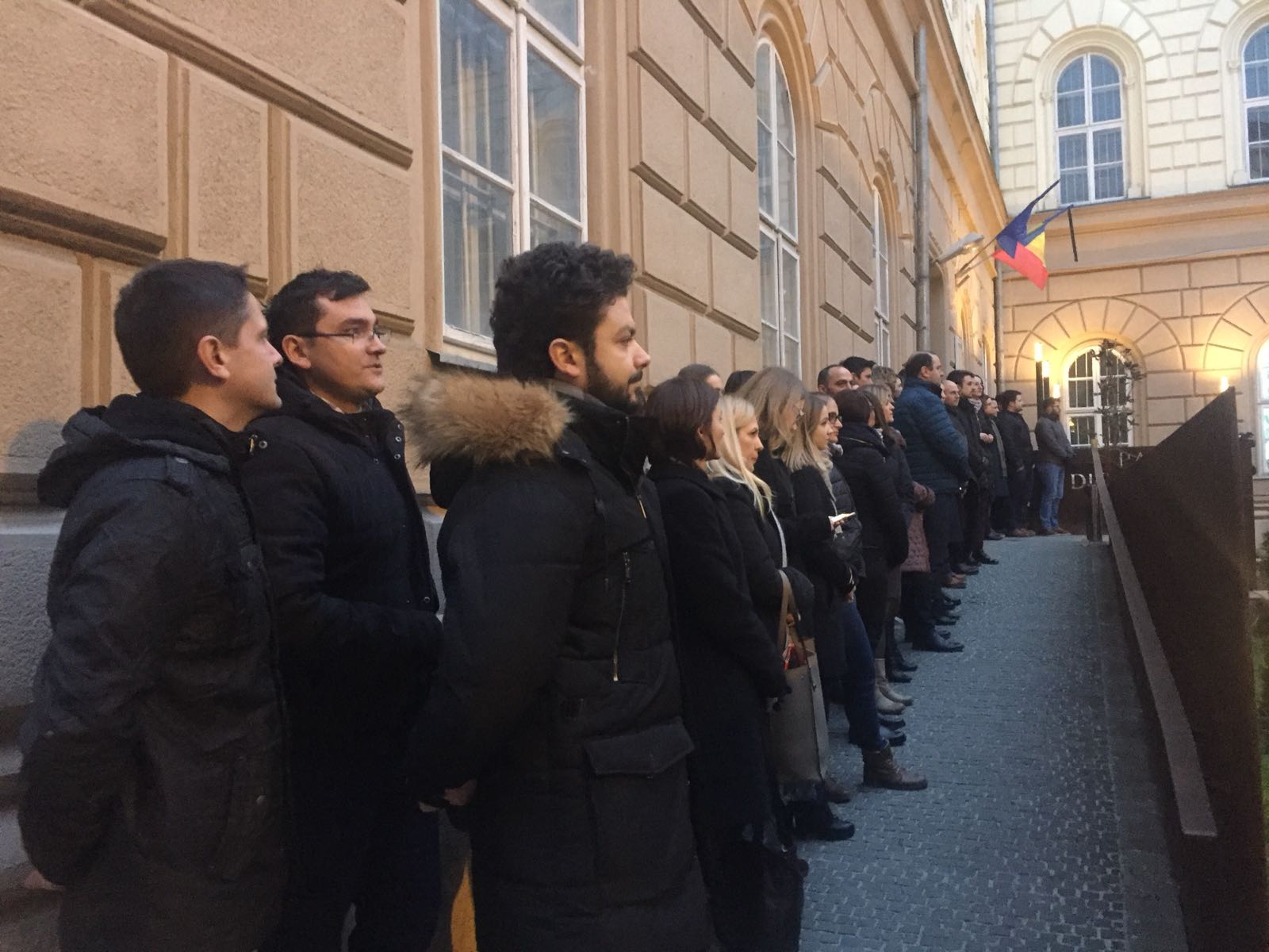 FOTO/VIDEO| Sute de magistrați au protestat în orașe din țară, nemulțumiți de modificările la legile justiției