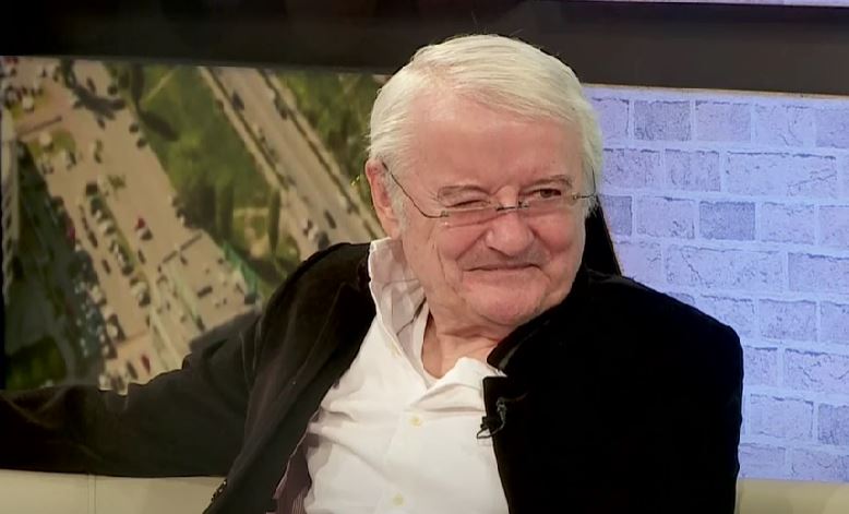 Irinel Columbeanu a dezvăluit ce făcea când mergea la Paris cu Monica Gabor: „Făceam multe în acele vremuri”. Cine îl ajută acum cu banii