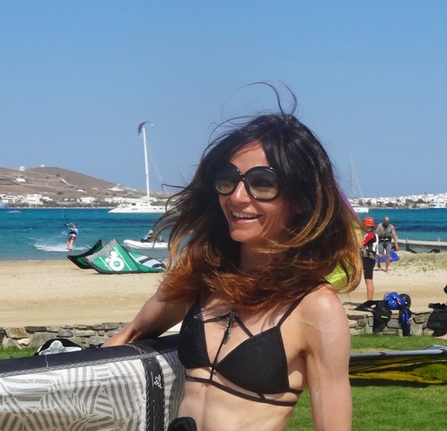 EXCLUSIV | Arhitecta de la ”Visuri la cheie” e dependentă de adrenalină. Dezlănțuită la kitesurf | FOTO