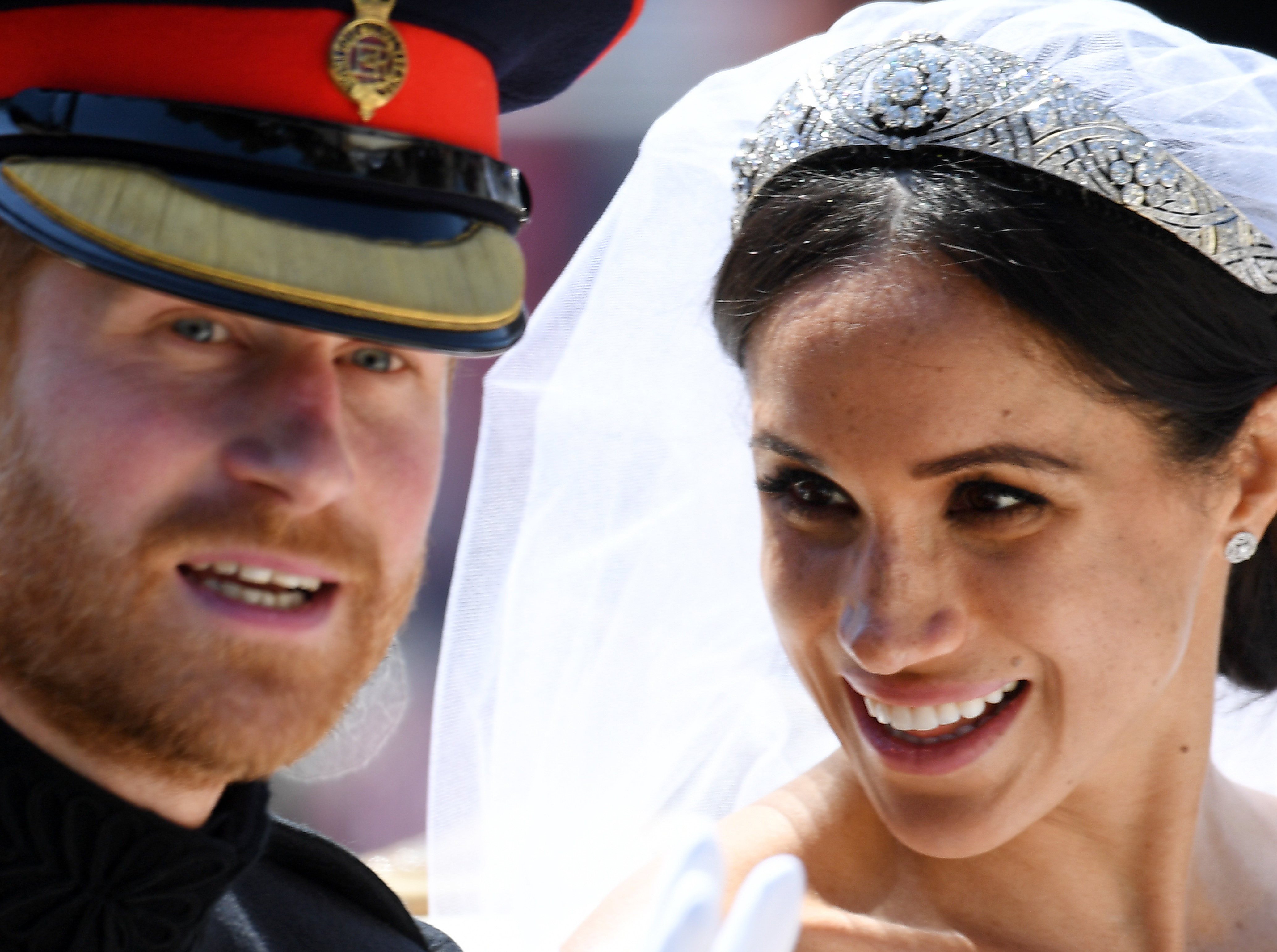 FOTO | Cui a aparținut tiara purtată de Meghan Markle la nunta regală