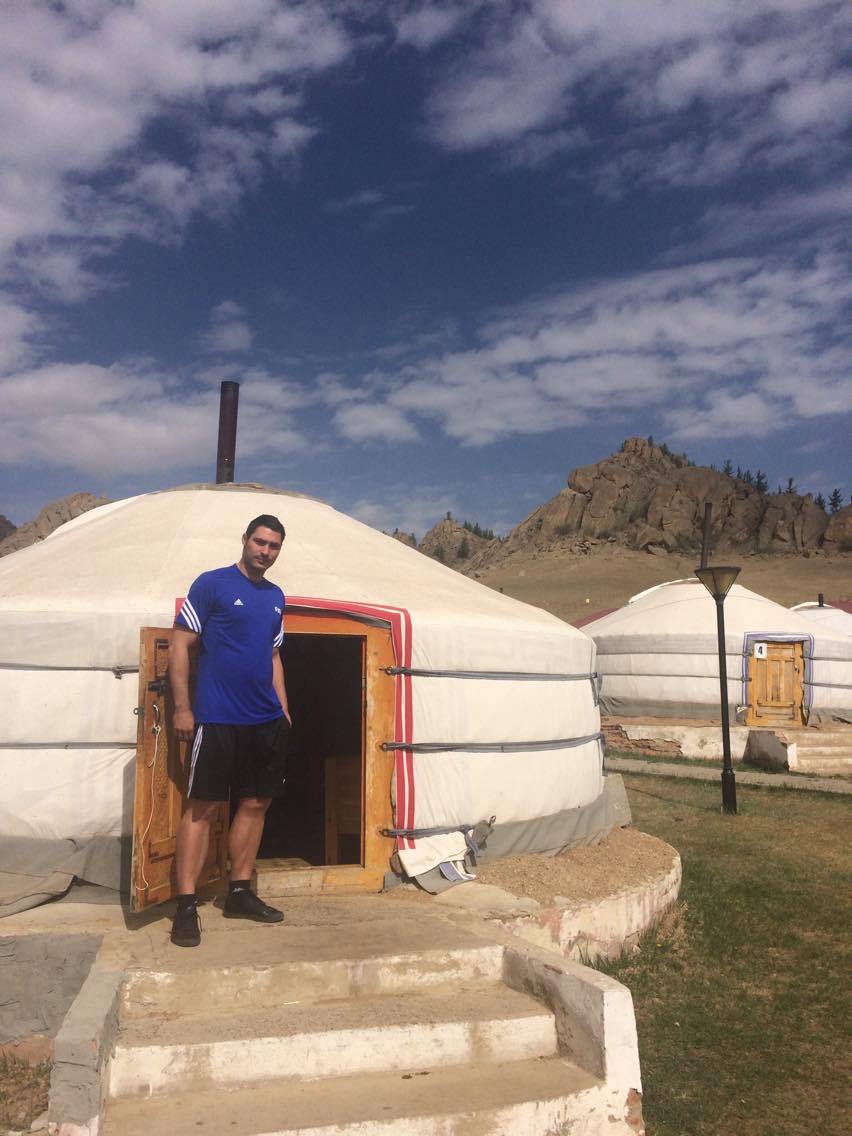 Dragoș Plopeanu antrenează la naționala Mongoliei. ”Nu-mi este dor de România”. Vorbe grele despre un tehnician de la noi: ”E un comunist”!