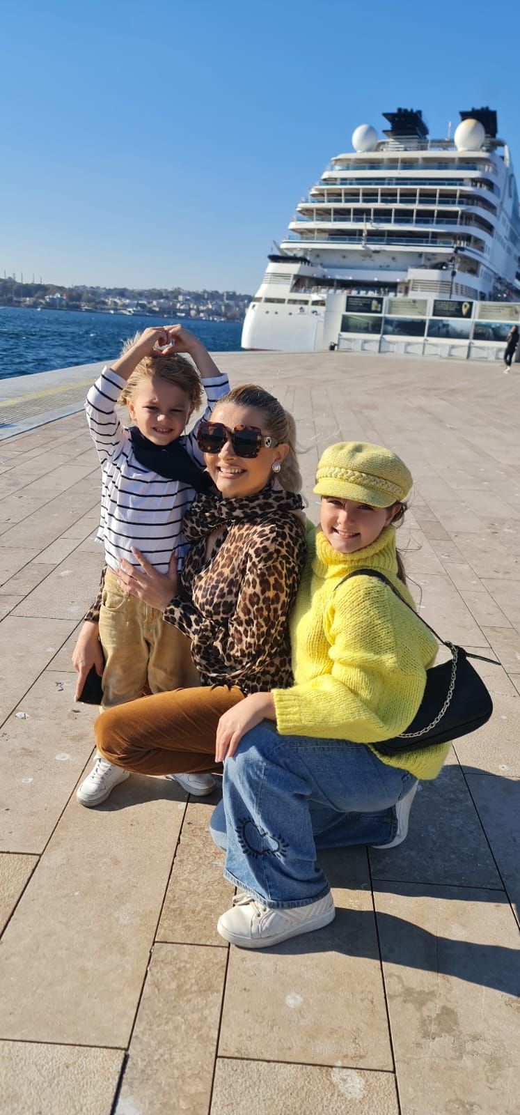 Motivul pentru care fiica Iannei Novac face trei școli în paralel: „Până acum a făcut față”. Erika are 12 ani