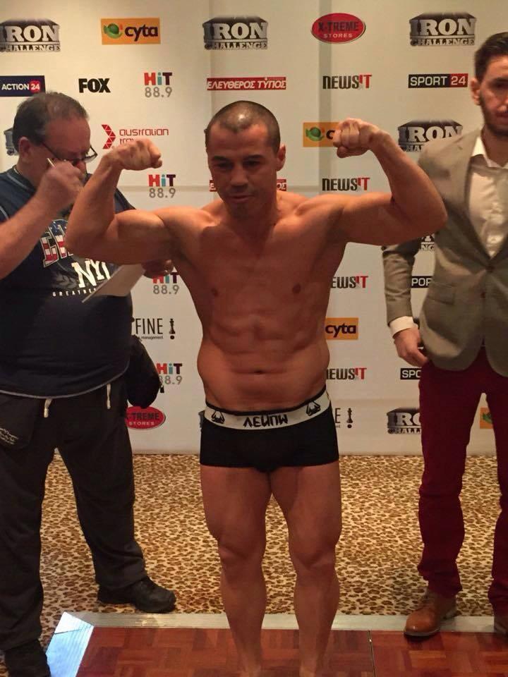 Prima licenţă Superkombat a ajuns la o legendă K-1: Mike Zambidis îşi apără titlul mondial