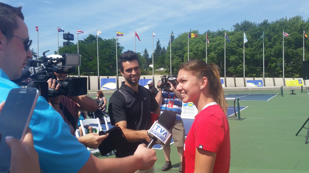 Simona Halep a ajuns la Montreal pentru turneul Rogers Cup. Tenismena are întâlnire cu o mare campioană / GALERIE FOTO